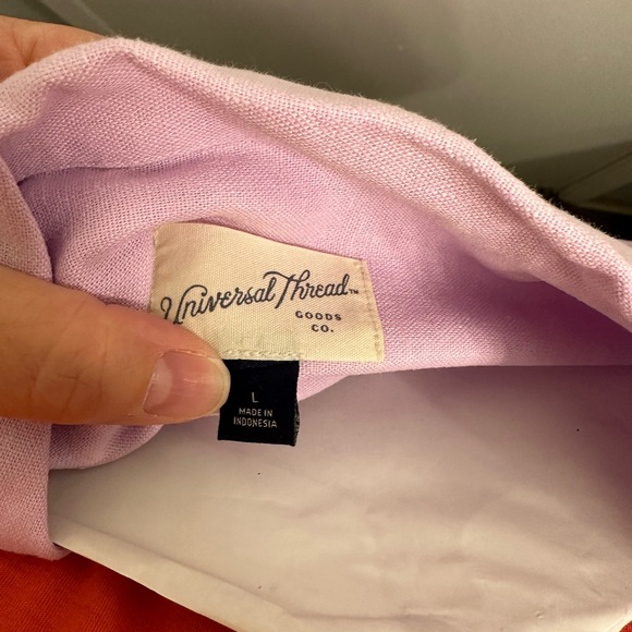 Universal Thread Button Down - Picture 2 of 2
